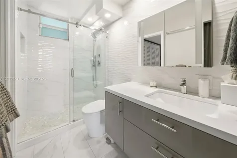 1670 Lincoln Court Miami Beach FL 33139