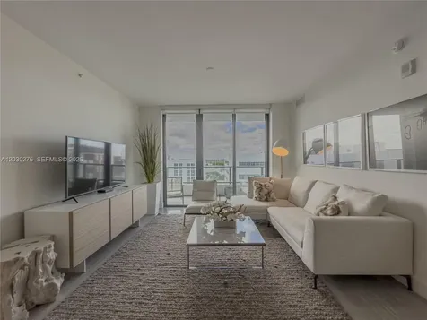 2960 NE 207th Street Aventura FL 33180