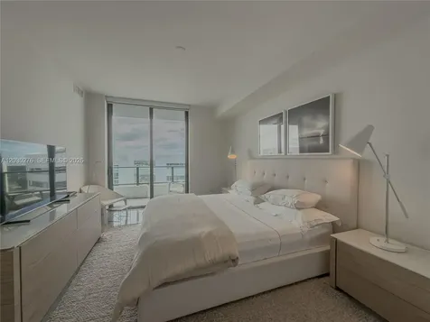 2960 NE 207th Street Aventura FL 33180