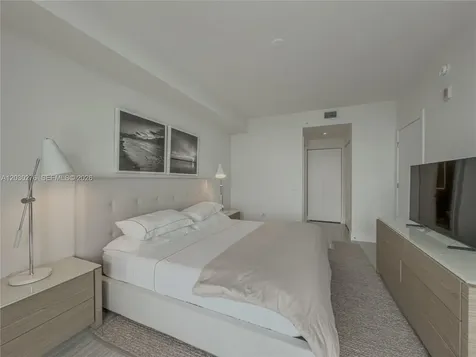 2960 NE 207th Street Aventura FL 33180