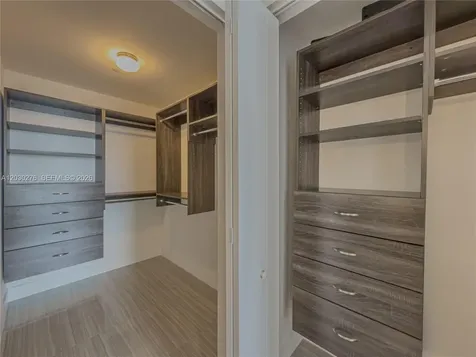 2960 NE 207th Street Aventura FL 33180