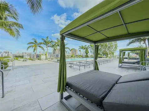 2960 NE 207th Street Aventura FL 33180