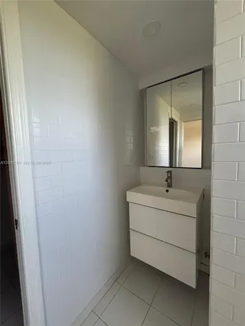 555 Crandon Boulevard Key Biscayne FL 33149