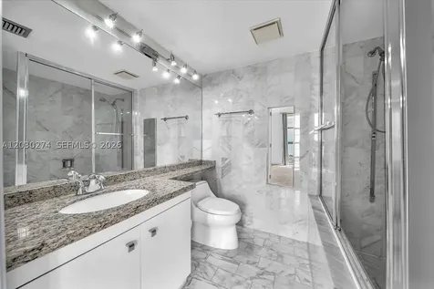 1000 Quayside Terrace Miami FL 33138