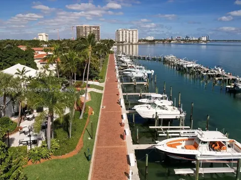 1000 Quayside Terrace Miami FL 33138