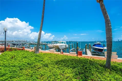 1000 Quayside Terrace Miami FL 33138