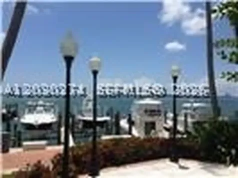 1000 Quayside Terrace Miami FL 33138