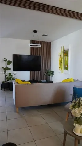549 NW 204th Street Miami Gardens FL 33169