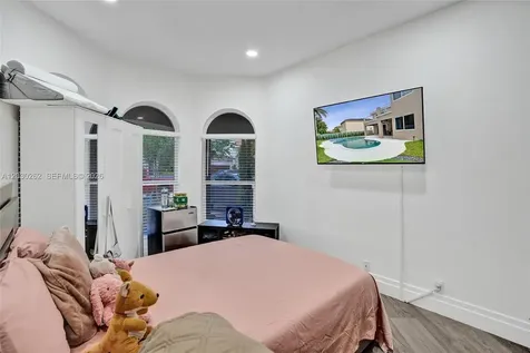 16180 SW 14th Street Pembroke Pines FL 33027