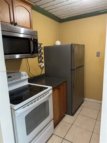 7105 W 13th Avenue Hialeah FL 33014