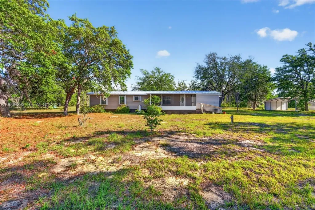 11751 NE 116th Street Other City - In The State Of Florida FL 32618