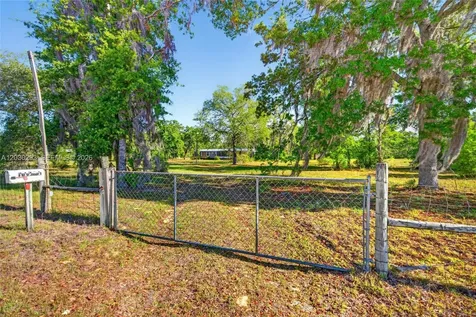 11751 NE 116th Street Other City - In The State Of Florida FL 32618