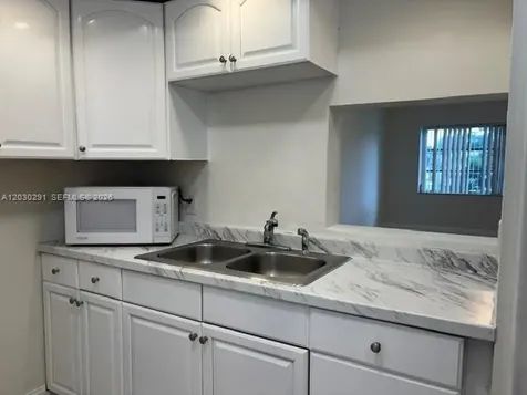 2815 NE 201st Terrace Aventura FL 33180