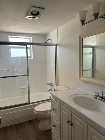 2815 NE 201st Terrace Aventura FL 33180