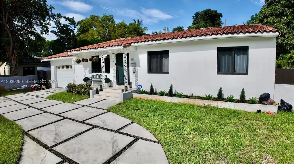 9021 N Miami Avenue El Portal FL 33150