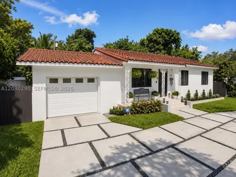 9021 N Miami Avenue El Portal FL 33150