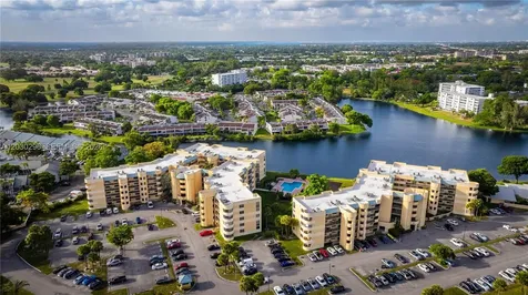 6475 W Oakland Park Boulevard Lauderhill FL 33313