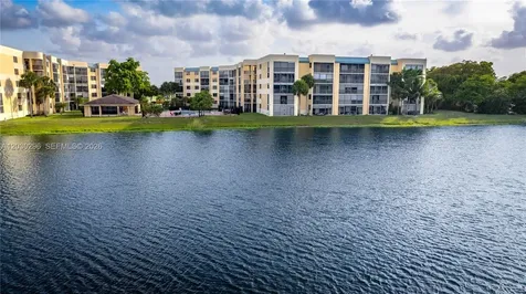 6475 W Oakland Park Boulevard Lauderhill FL 33313