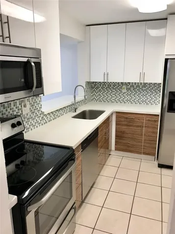 8015 SW 107th Avenue Miami FL 33173
