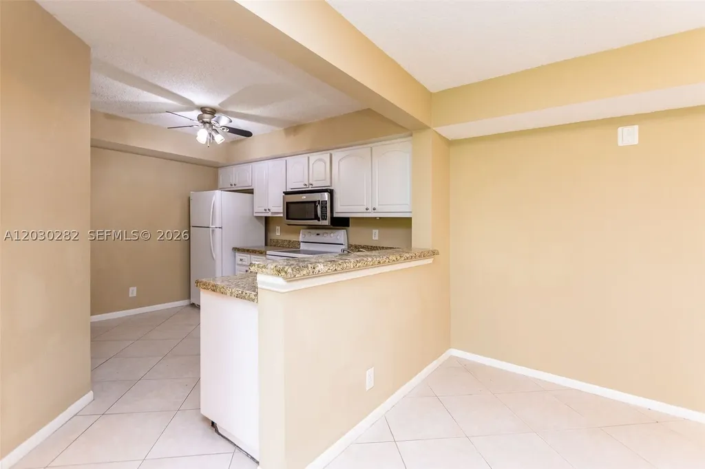 5721 Riverside Drive Coral Springs FL 33067