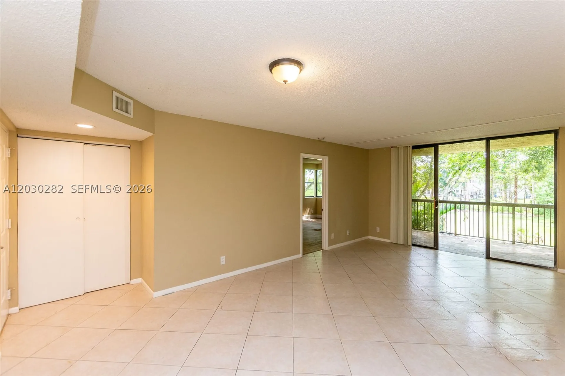 5721 Riverside Drive Coral Springs FL 33067
