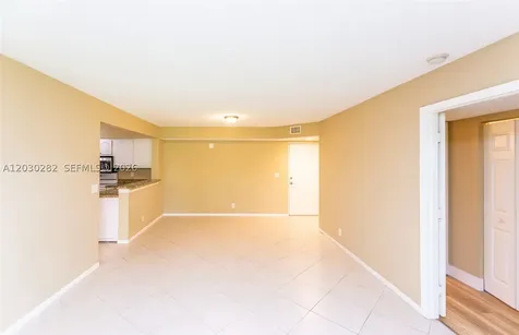 5721 Riverside Drive Coral Springs FL 33067