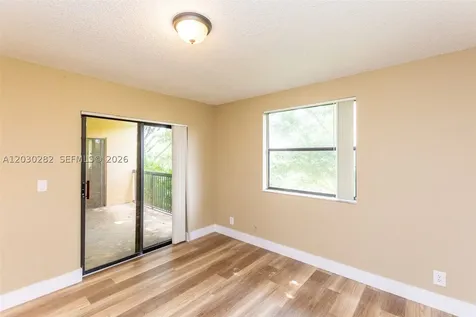 5721 Riverside Drive Coral Springs FL 33067