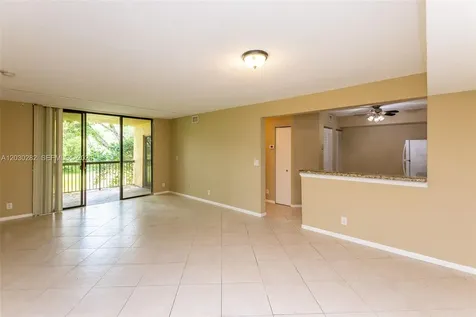 5721 Riverside Drive Coral Springs FL 33067