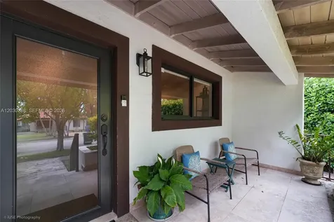 1462 SW 17th Street Miami FL 33145