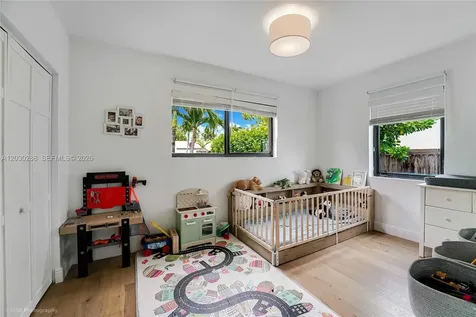 1462 SW 17th Street Miami FL 33145