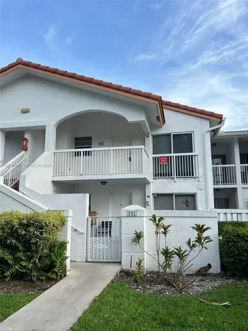15315 SW 76th Terrace Miami FL 33193