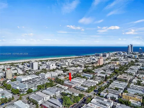 1050 Pennsylvania Avenue Miami Beach FL 33139