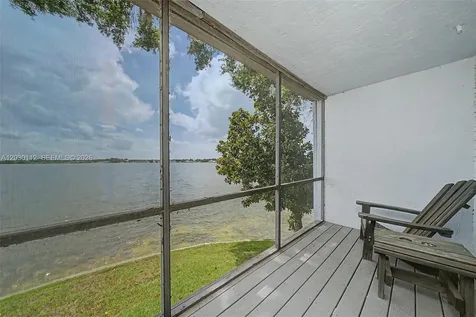 198 Blue Moon Avenue Lake Placid FL 33852