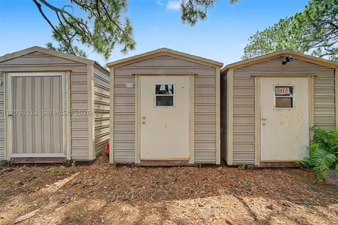 198 Blue Moon Avenue Lake Placid FL 33852