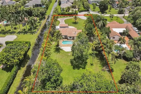 11460 SW 1st Court Plantation FL 33325