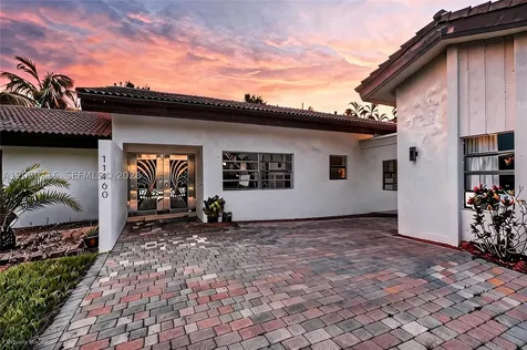 11460 SW 1st Court Plantation FL 33325