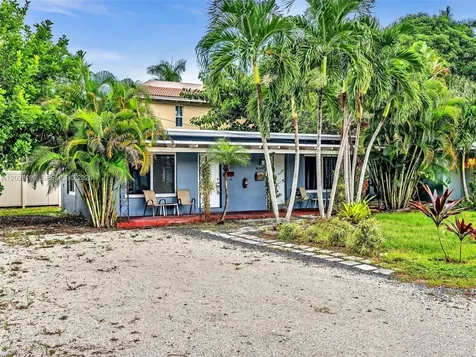 1315 NE 11th Street Fort Lauderdale FL 33304