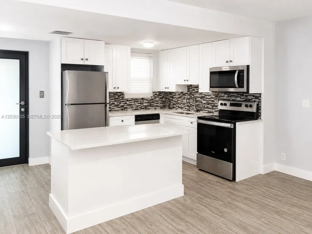 209 SW 5th Street Dania Beach FL 33004