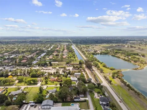 14171 SW 37th Court Davie FL 33330