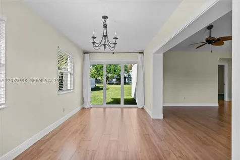 132 Wandering Trail Jupiter FL 33458