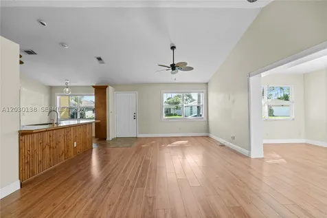 132 Wandering Trail Jupiter FL 33458