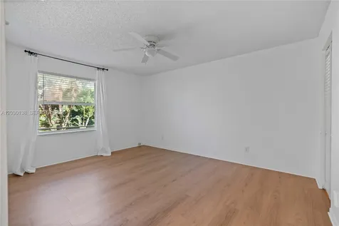 132 Wandering Trail Jupiter FL 33458