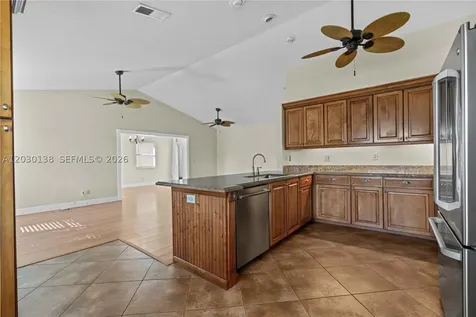 132 Wandering Trail Jupiter FL 33458