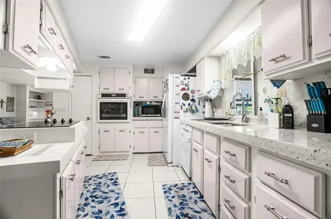 202 NW 52nd Court Deerfield Beach FL 33064