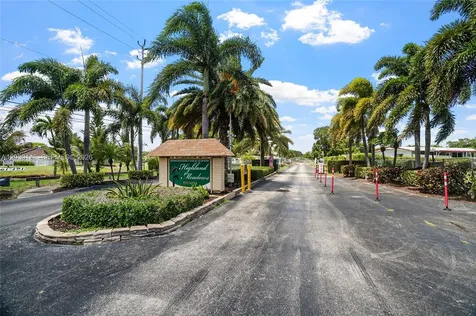 202 NW 52nd Court Deerfield Beach FL 33064