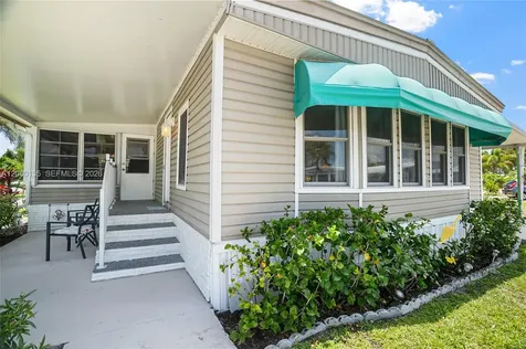 202 NW 52nd Court Deerfield Beach FL 33064