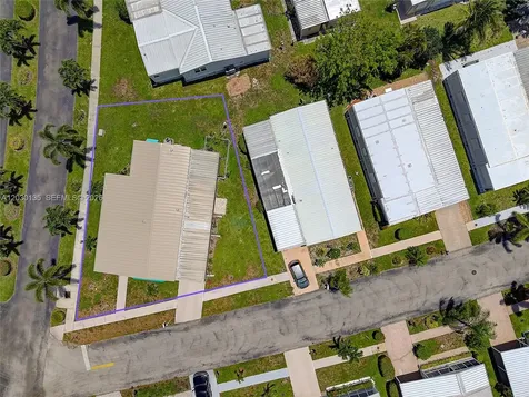 202 NW 52nd Court Deerfield Beach FL 33064