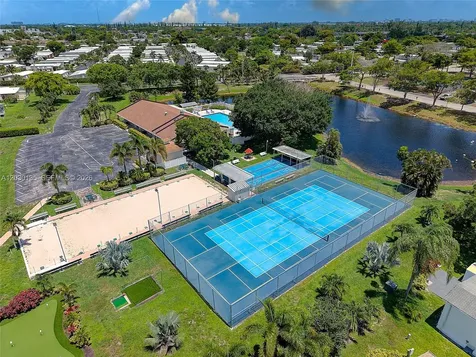 202 NW 52nd Court Deerfield Beach FL 33064