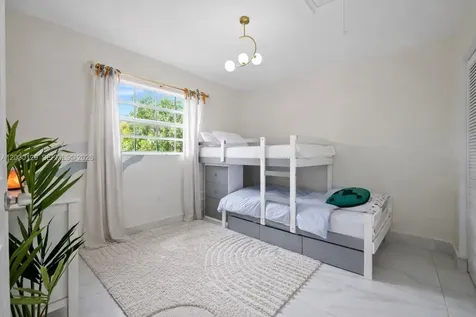 5239 SW 153rd Avenue Miami FL 33185