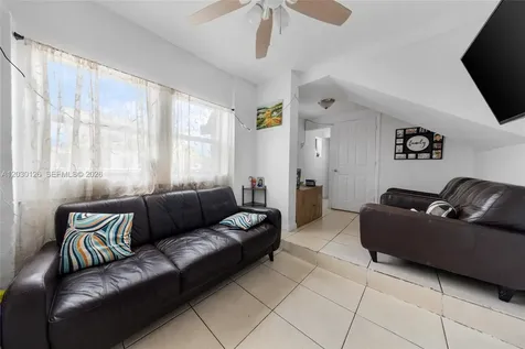 1035 NW 4th Street Miami FL 33128